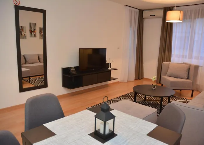 شقة Favorito 327 *